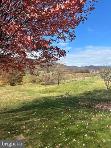 1205 SUMMERSWOOD DR, St Thomas, PA 17252