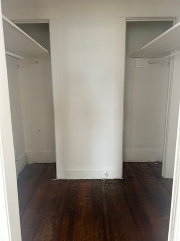 704 W Richard Ave, Kingsville, TX 78363