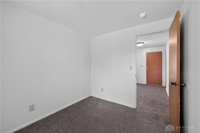 8377 Schoolgate Drive, Huber Heights, OH 45424