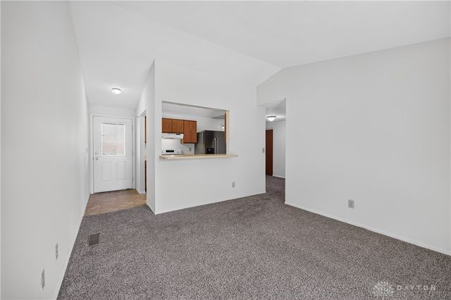 8377 Schoolgate Drive, Huber Heights, OH 45424