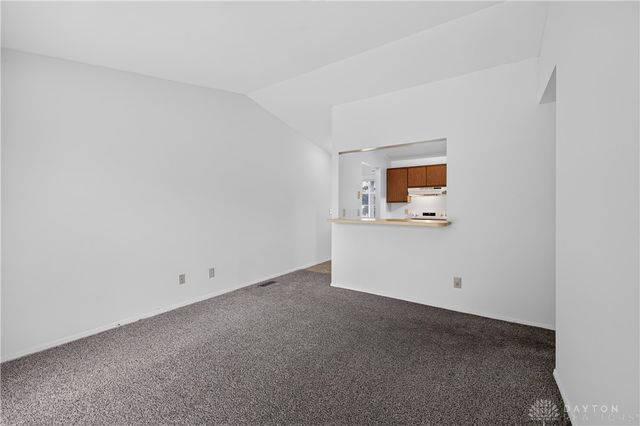 8377 Schoolgate Drive, Huber Heights, OH 45424