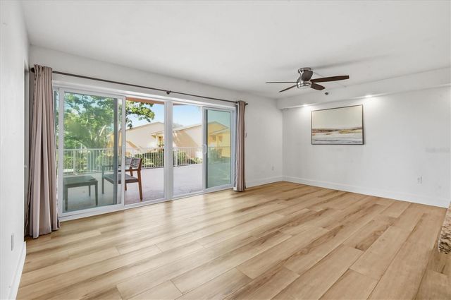 7430 SUNSHINE SKYWAY LANE S 201, St Petersburg, FL 33711