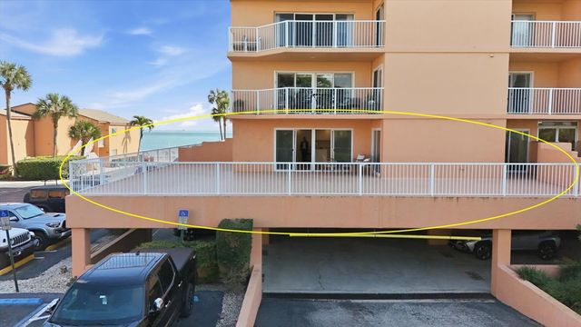 7430 SUNSHINE SKYWAY LANE S 201, St Petersburg, FL 33711