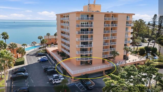 7430 SUNSHINE SKYWAY LANE S 201, St Petersburg, FL 33711
