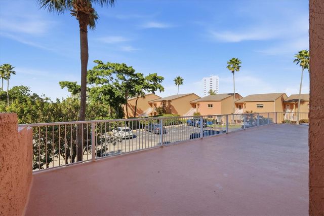 7430 SUNSHINE SKYWAY LANE S 201, St Petersburg, FL 33711