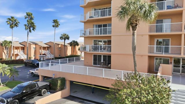 7430 SUNSHINE SKYWAY LANE S 201, St Petersburg, FL 33711