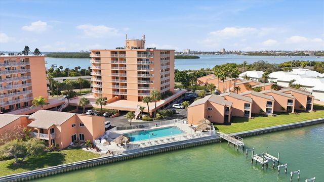 7430 SUNSHINE SKYWAY LANE S 201, St Petersburg, FL 33711