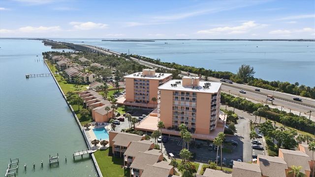 7430 SUNSHINE SKYWAY LANE S 201, St Petersburg, FL 33711