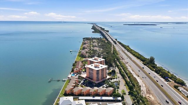 7430 SUNSHINE SKYWAY LANE S 201, St Petersburg, FL 33711