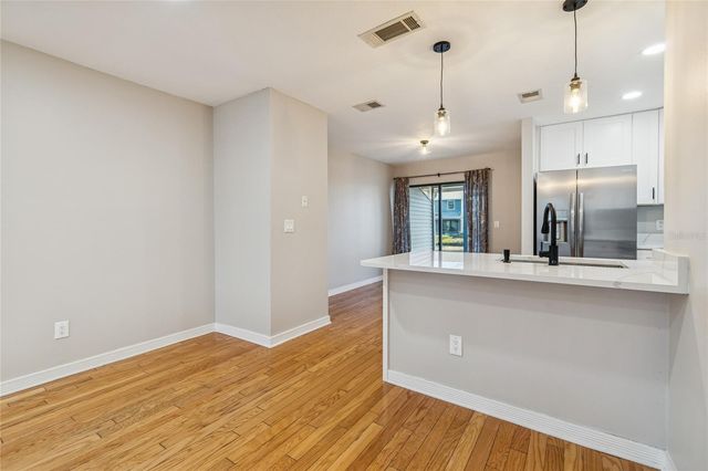 12568 CASTLE HILL DRIVE, Tampa, FL 33624