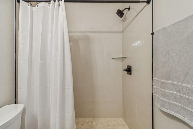 12568 CASTLE HILL DRIVE, Tampa, FL 33624