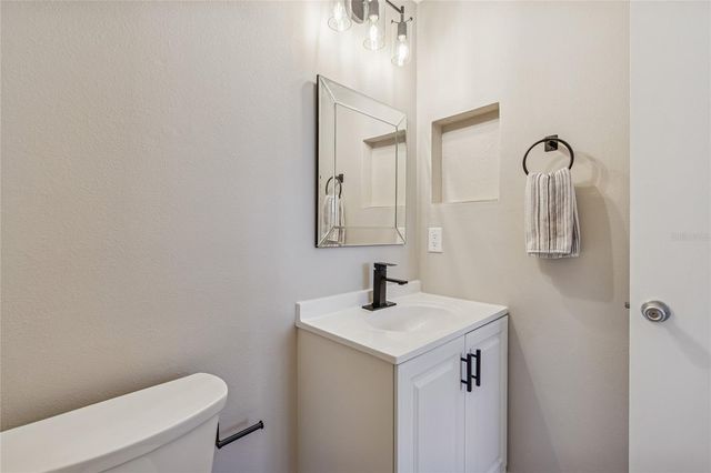 12568 CASTLE HILL DRIVE, Tampa, FL 33624