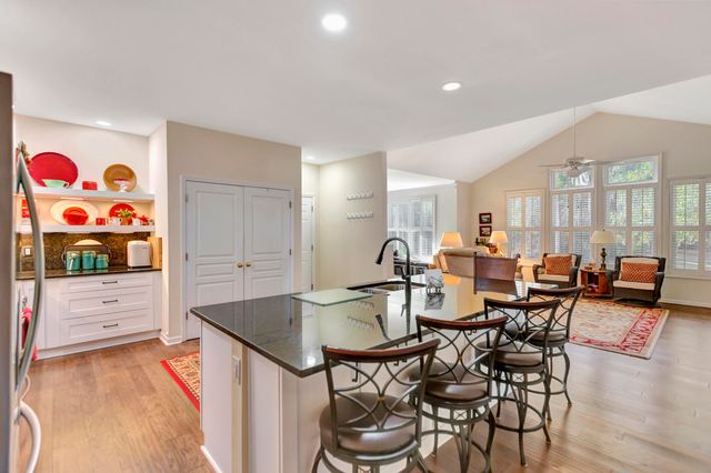 1075 Barfield Street, Daniel Island, SC 29492