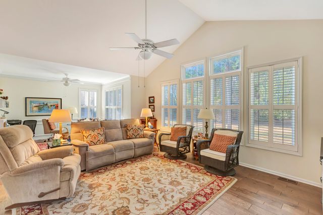 1075 Barfield Street, Daniel Island, SC 29492