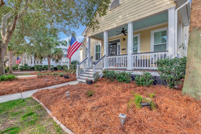 1075 Barfield Street, Daniel Island, SC 29492