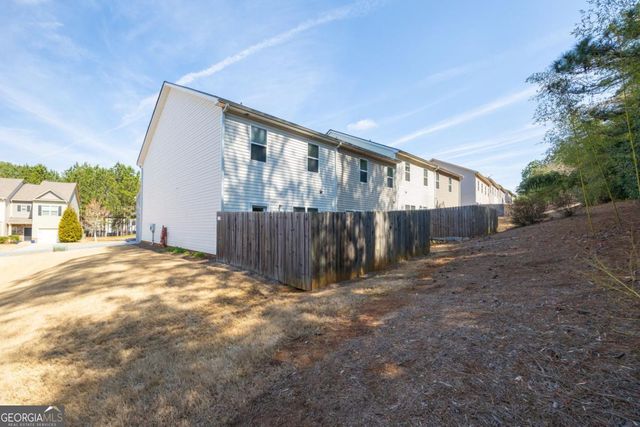 536 Oakside Place, Acworth, GA 30102