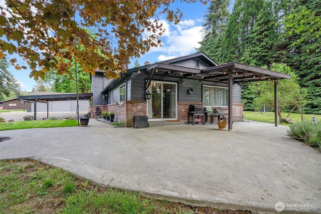 410 Studebaker Spur 2, Castle Rock, WA 98611
