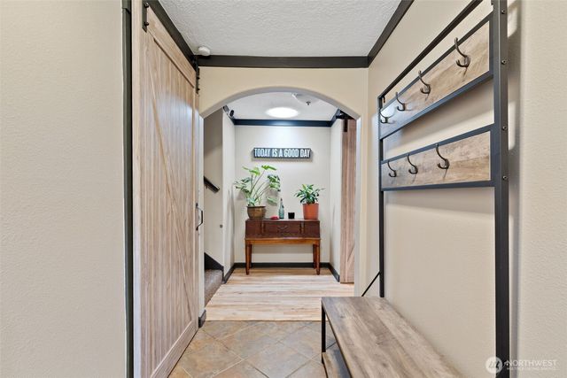 410 Studebaker Spur 2, Castle Rock, WA 98611
