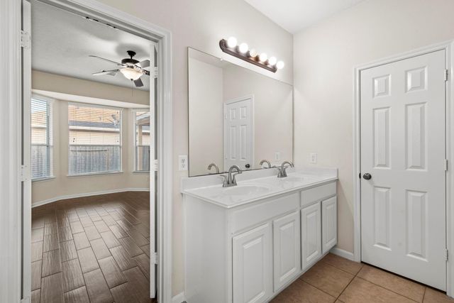 16710 Jelly Park Stone Drive, Cypress, TX 77429