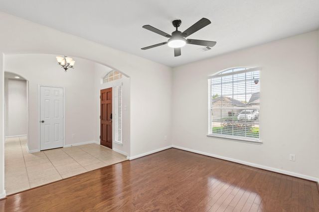 16710 Jelly Park Stone Drive, Cypress, TX 77429