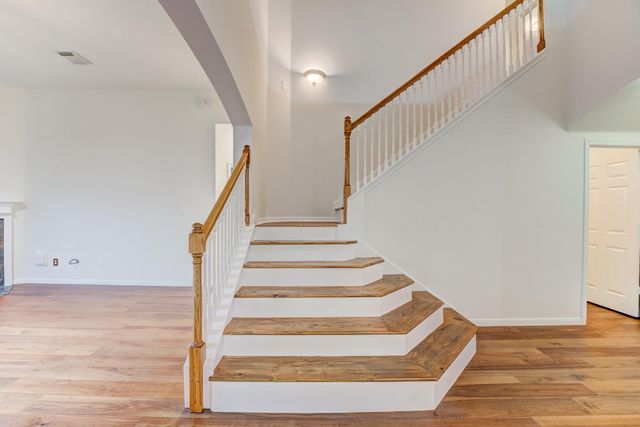 2706 Sun Beam Court, Pearland, TX 77584