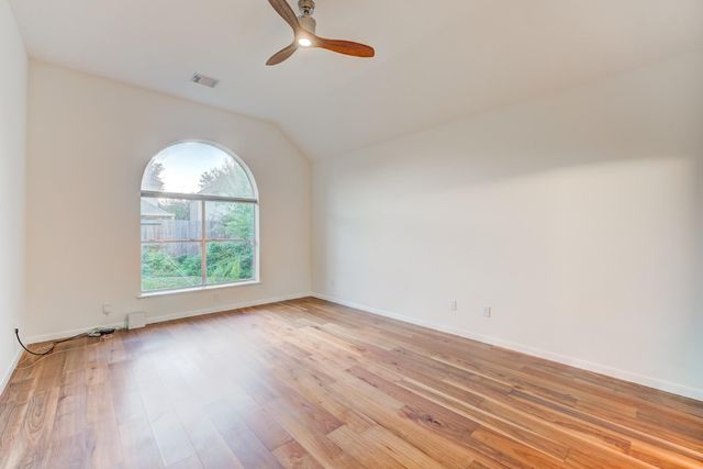 2706 Sun Beam Court, Pearland, TX 77584