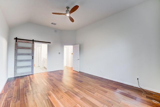2706 Sun Beam Court, Pearland, TX 77584