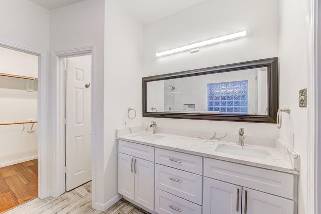 2706 Sun Beam Court, Pearland, TX 77584