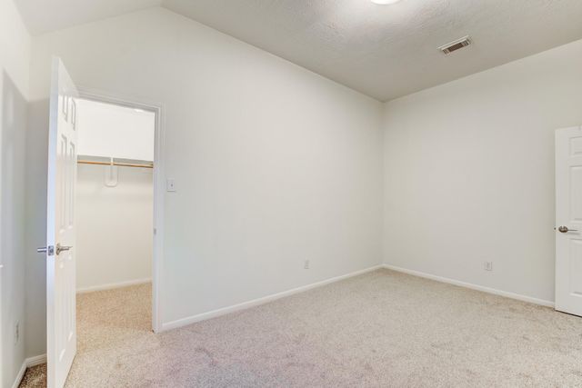 2706 Sun Beam Court, Pearland, TX 77584