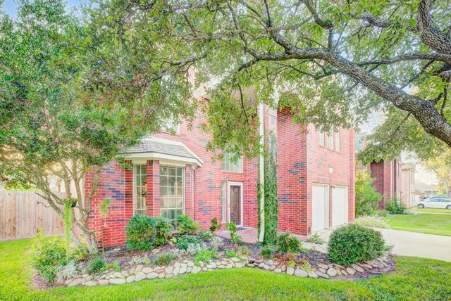 2706 Sun Beam Court, Pearland, TX 77584