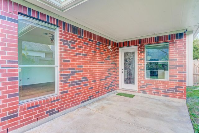 2706 Sun Beam Court, Pearland, TX 77584