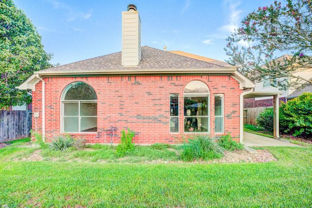 2706 Sun Beam Court, Pearland, TX 77584