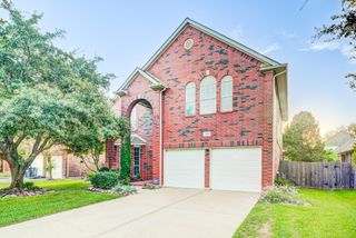 2706 Sun Beam Court, Pearland, TX 77584