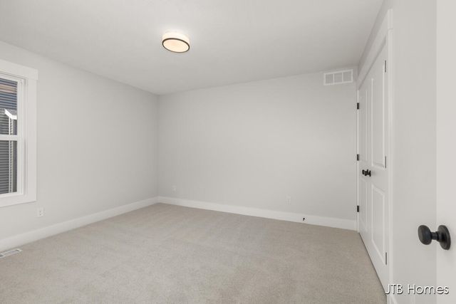 15709 Norwalk Road, Grand Haven, MI 49417