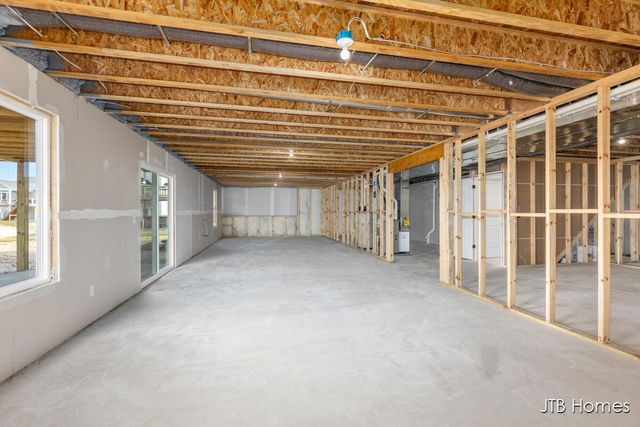 15709 Norwalk Road, Grand Haven, MI 49417