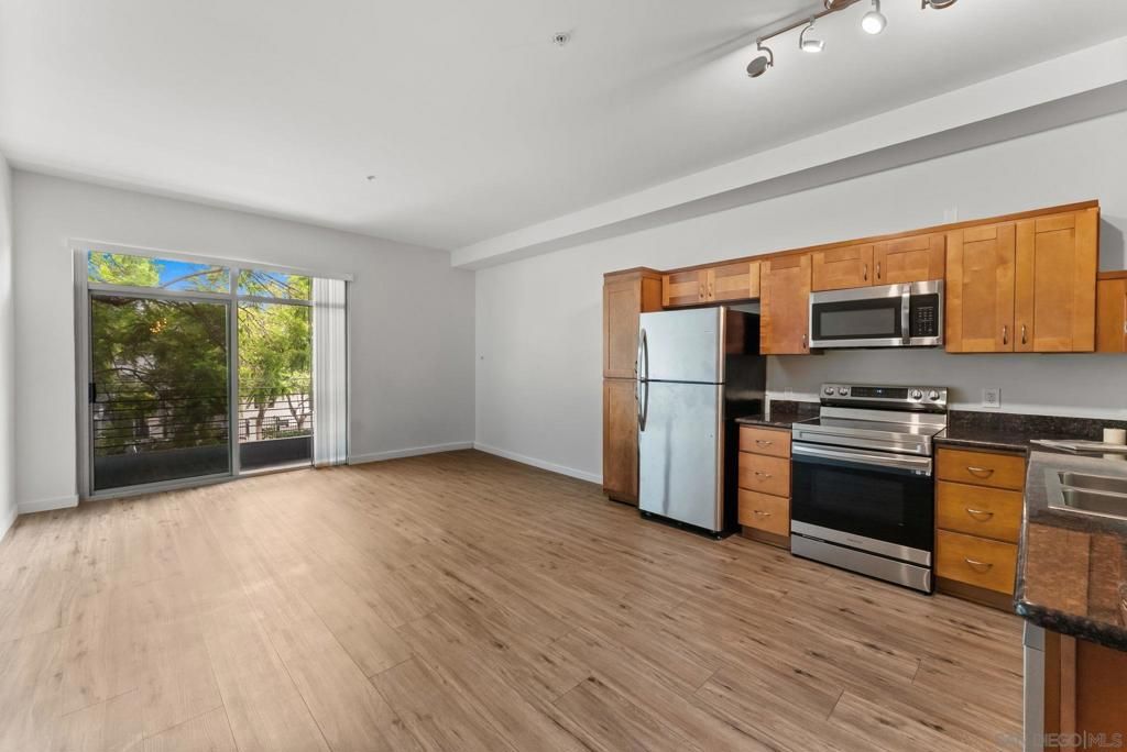 889 Date 142, San Diego, CA 92101