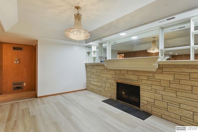 1101 Potter Road, Bellevue, NE 68005