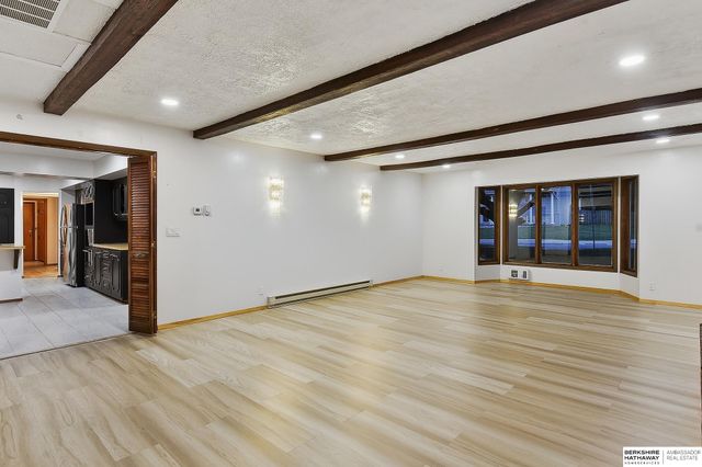 1101 Potter Road, Bellevue, NE 68005