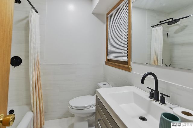1101 Potter Road, Bellevue, NE 68005