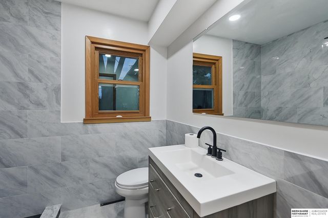 1101 Potter Road, Bellevue, NE 68005