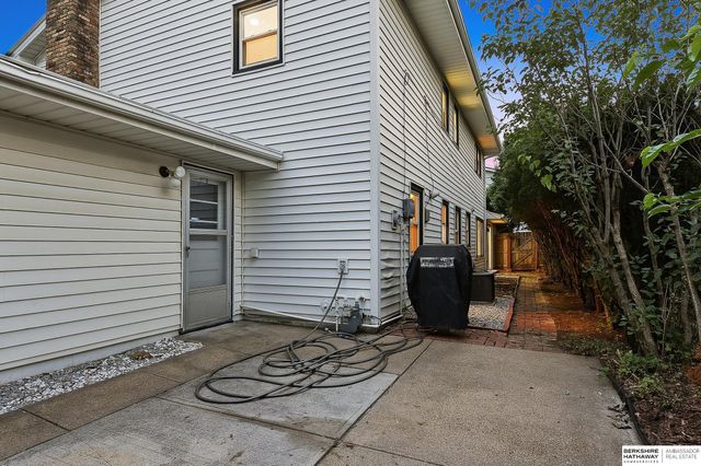 1101 Potter Road, Bellevue, NE 68005
