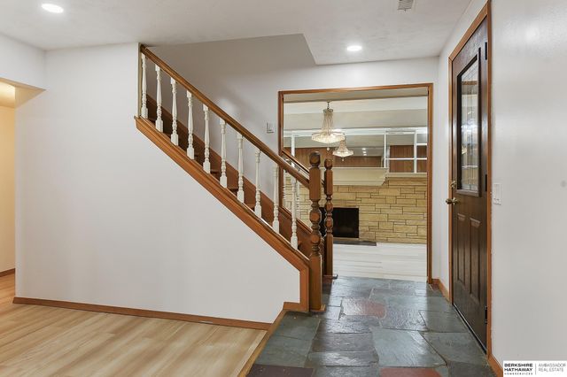 1101 Potter Road, Bellevue, NE 68005