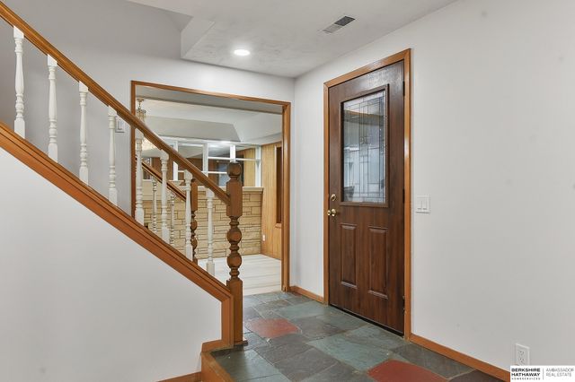 1101 Potter Road, Bellevue, NE 68005