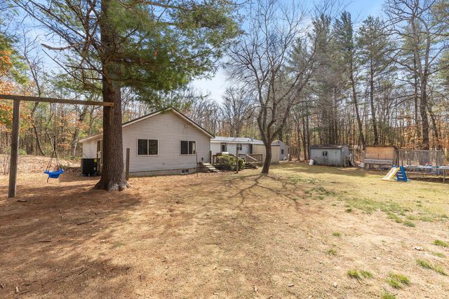 8233 Beech Avenue, Howard City, MI 49329