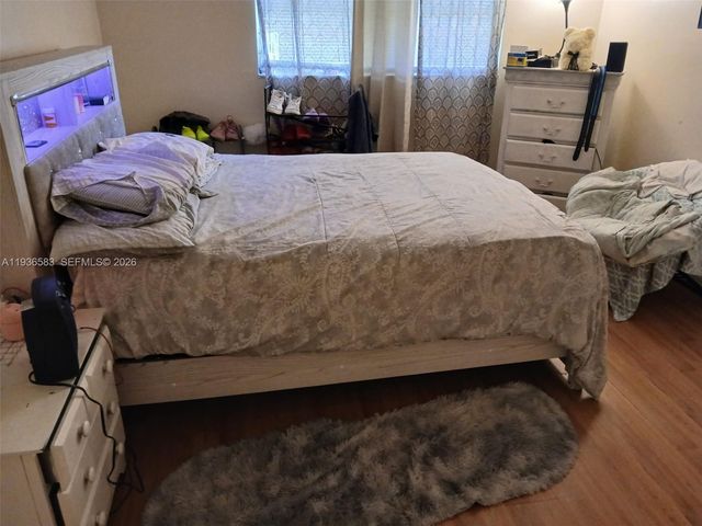 4751 NW 10th Court 310, Plantation, FL 33313