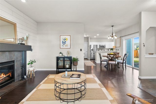 17605 111th Street Ct E, Bonney Lake, WA 98391