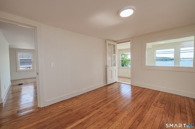 198-200 Shore Drive 2, Branford, CT 06405