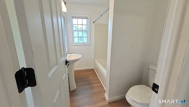1 Mayflower Court, Milford, CT 06460