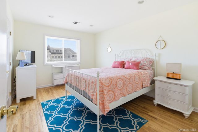 818 Dune Road, Westhampton Beach, NY 11978