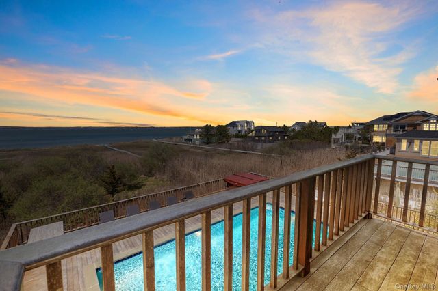 818 Dune Road, Westhampton Beach, NY 11978